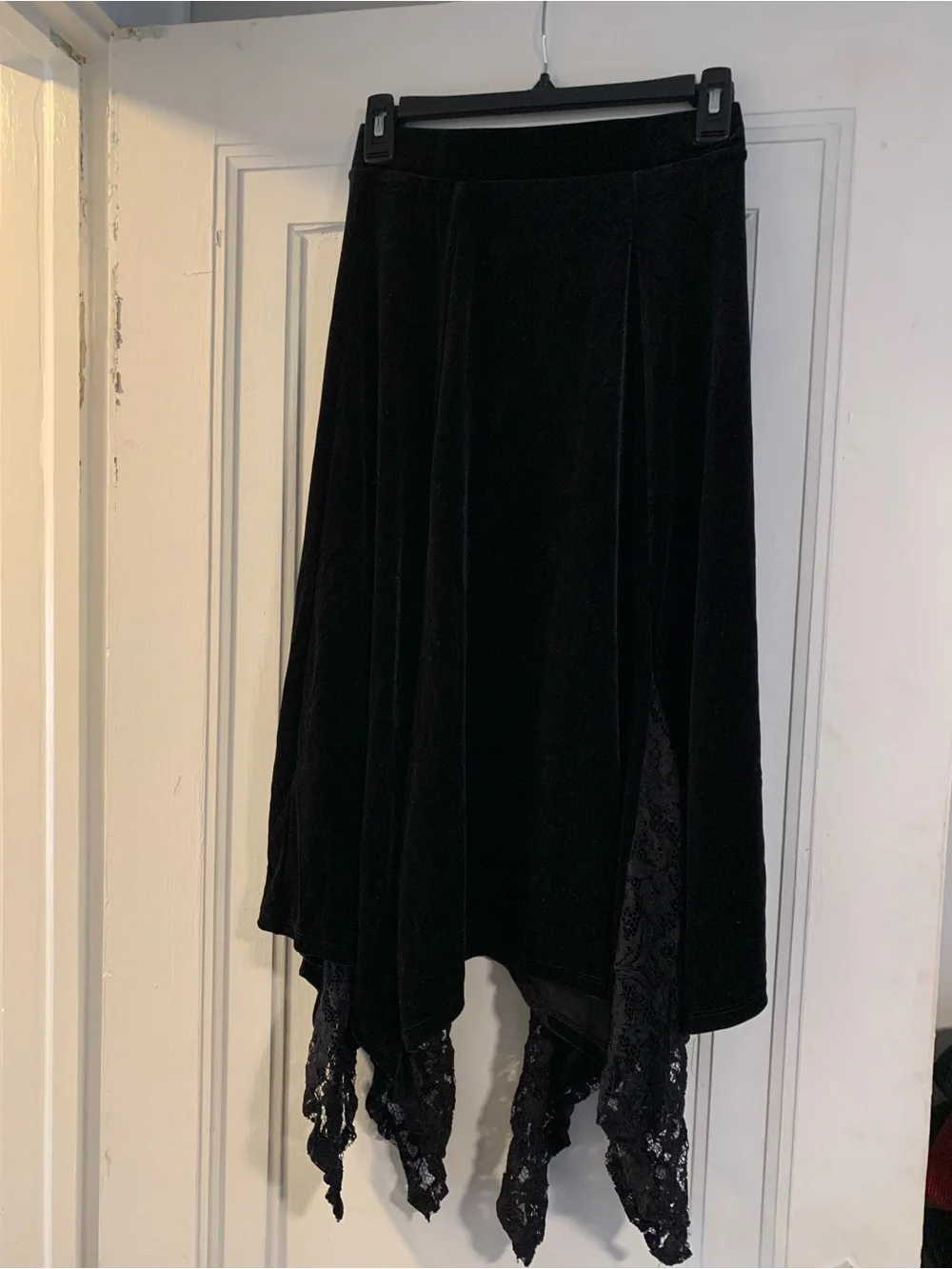 XS Black Velvet Women’s Skirt with Lace Detail